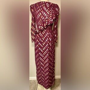 Vintage Mignon Burgundy and Gold Long Sleeve Dress
